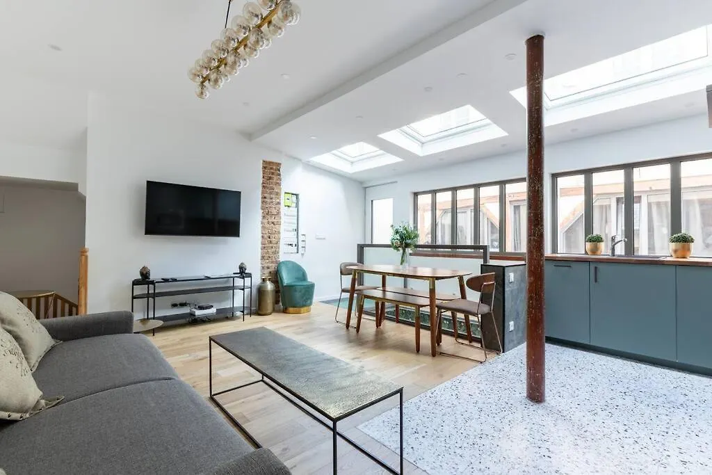 Sous Plex 6 Personnes - Paris 11 Daire