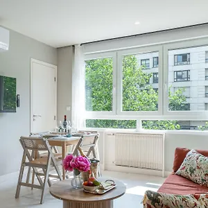 Appartement De Montescal - Hot Tub And Ac Cosy A Prime Location 40m2, Paris